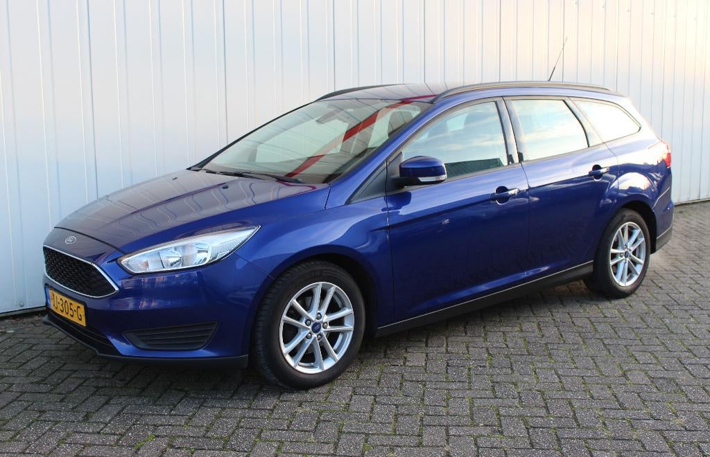 Ford Focus Wagon 1.0 EcoBoost 100pk Trend Edition, Auto's, Stof, Zwart, Blauw, Handgeschakeld