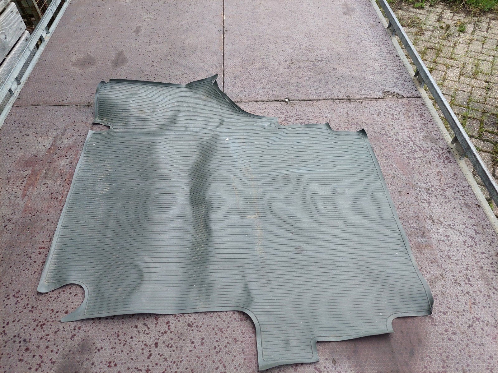 Rubbermat Mercedes W114 W115, Ophalen, Gebruikt
