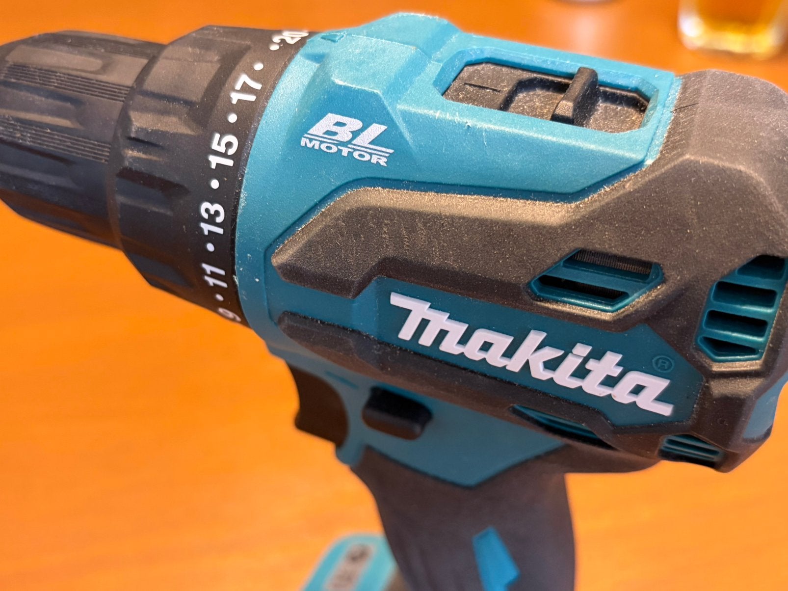 Nieuwstaat makita met accu en lader, Ophalen, Zo goed als nieuw