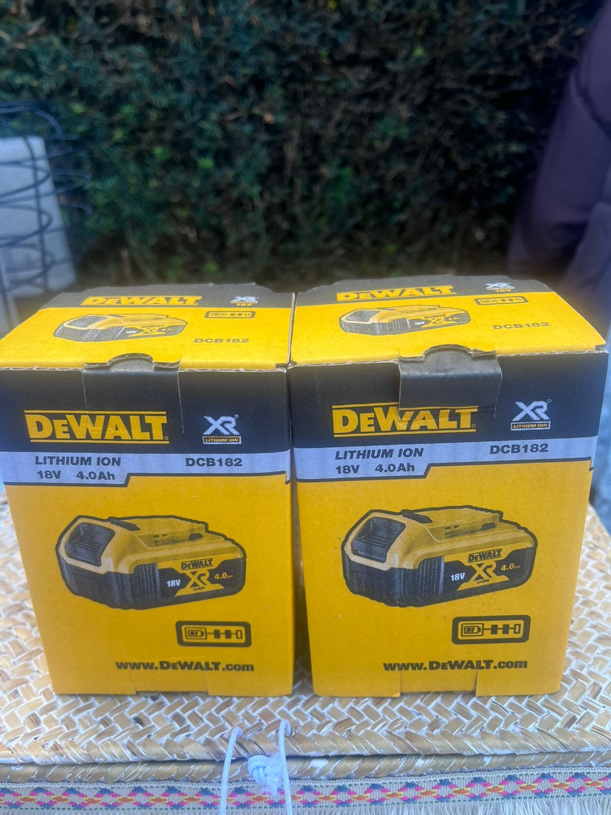 Dewalt accu’s 4.AH 2 stuks nieuw, Ophalen of Verzenden, Nieuw