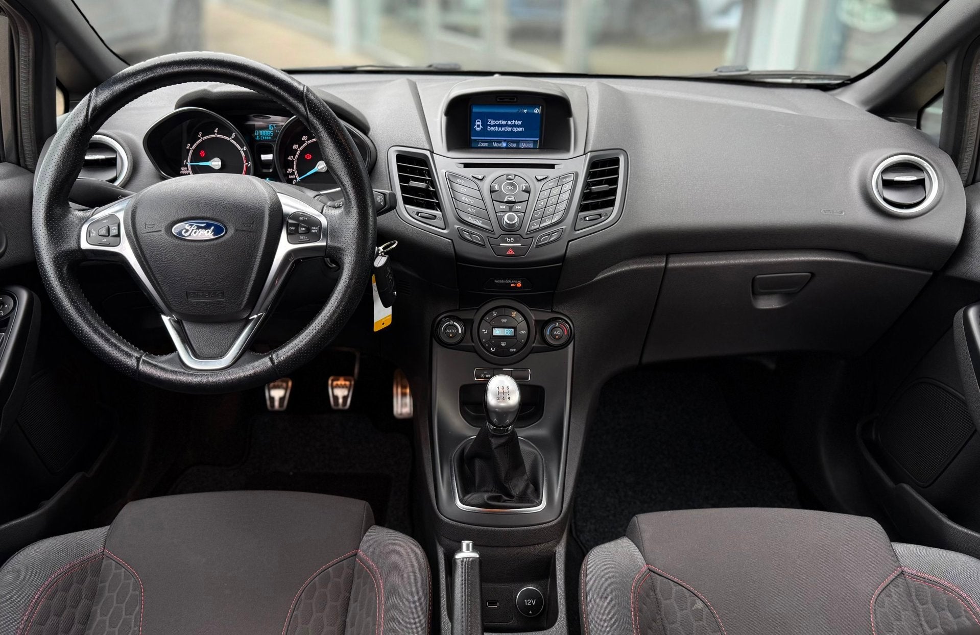 Ford Fiesta 1.0 EcoBoost ST Line | Aut. airco | Sportstoelen, Voorwielaandrijving, 101 pk, Euro 6, 23 km/l