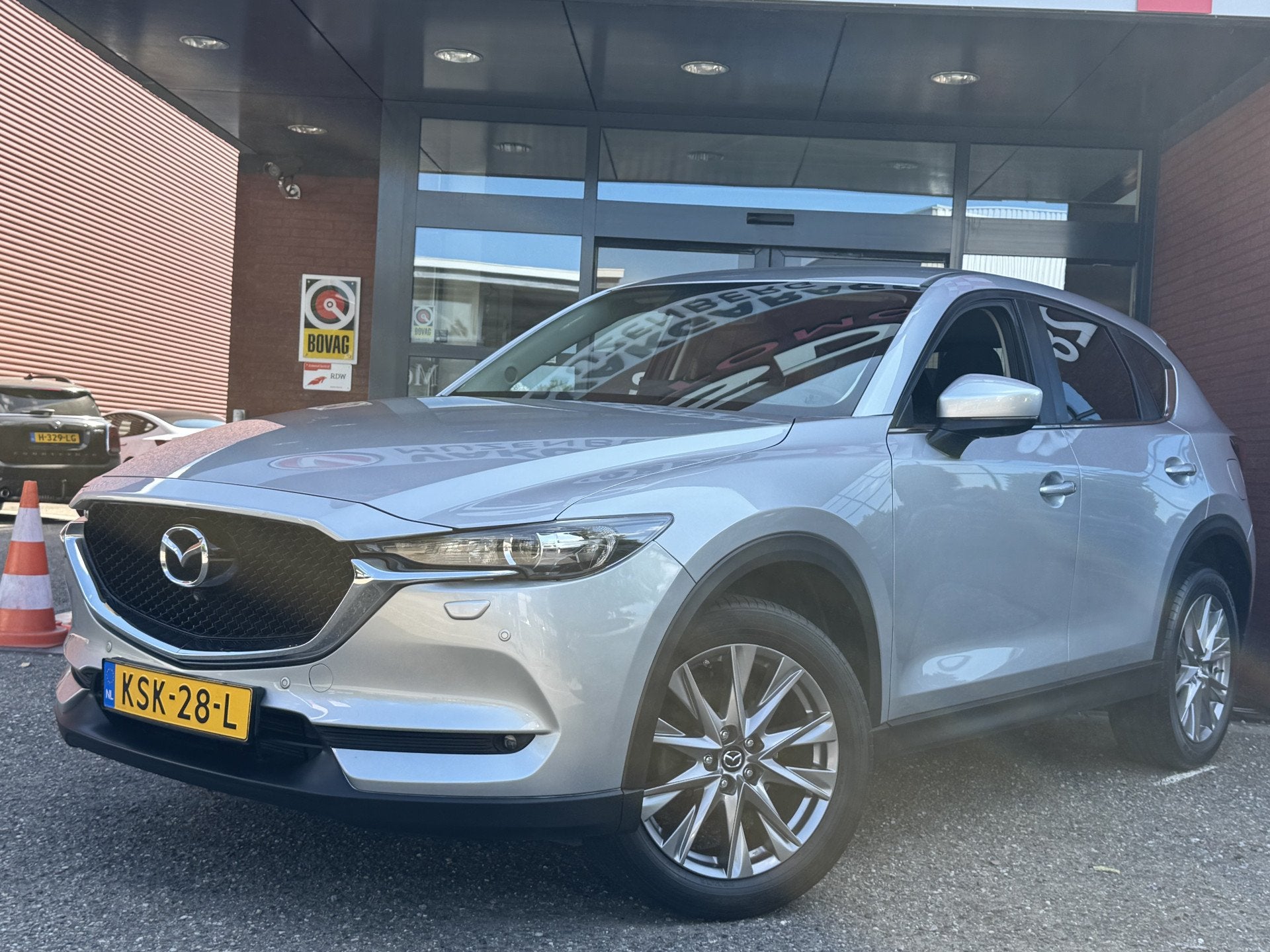 Foto 2 van Mazda CX-5 2.0 SkyActiv-G 165 Comfort // NAVI // 360 CAMER