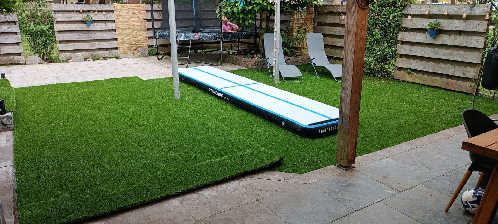 Kunstgras ten Cate, Ophalen, Minder dan 10 m²