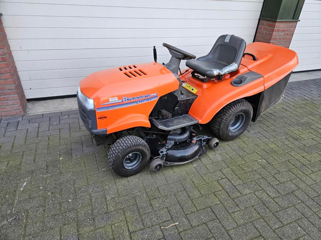 Husqvarna CTH 160 zitmaaier, Ophalen