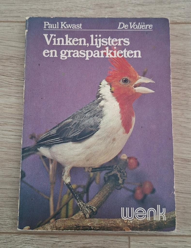 Paul Kwast - Vinken, lijsters en grasparkieten, Ophalen of Verzenden, Gelezen, Vogels
