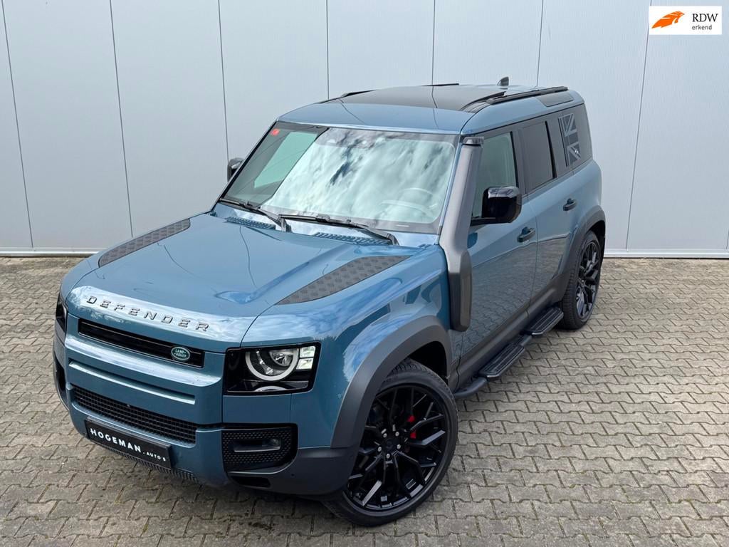 Land Rover Defender 110 P300 110 X-DYNAMIC LEDER LUCHTVERING, Automaat, Gebruikt, 4 cilinders, Blauw