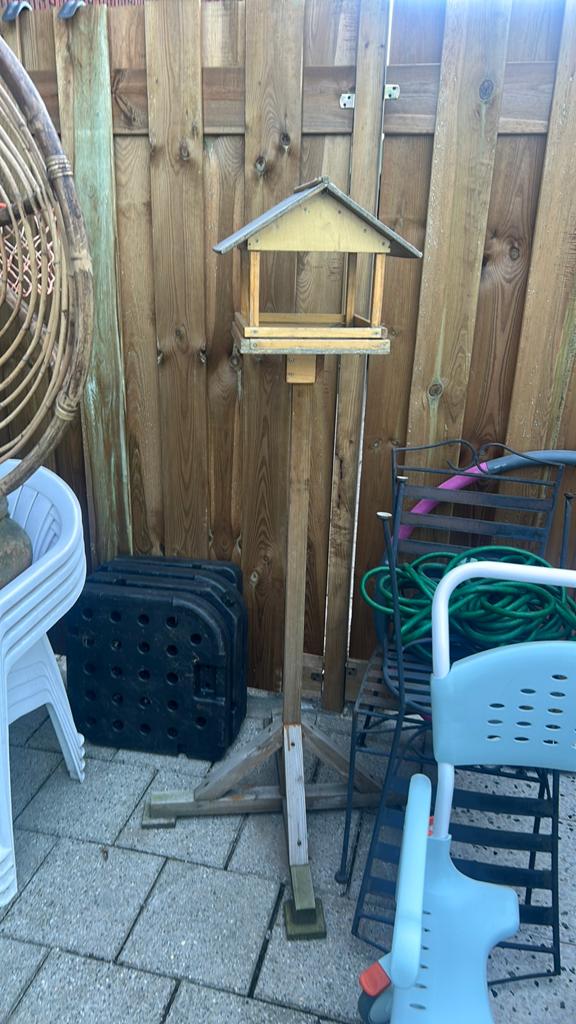 Vogelhuisje hout 160 cm hoog, Ophalen, Zo goed als nieuw