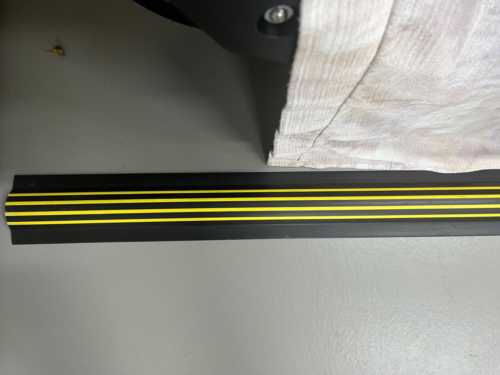 Garadry  Drempelprofiel garagedeur  Maten:  434 x 13 x 3 cm, Ophalen, Overige materialen, Overige typen, Nieuw