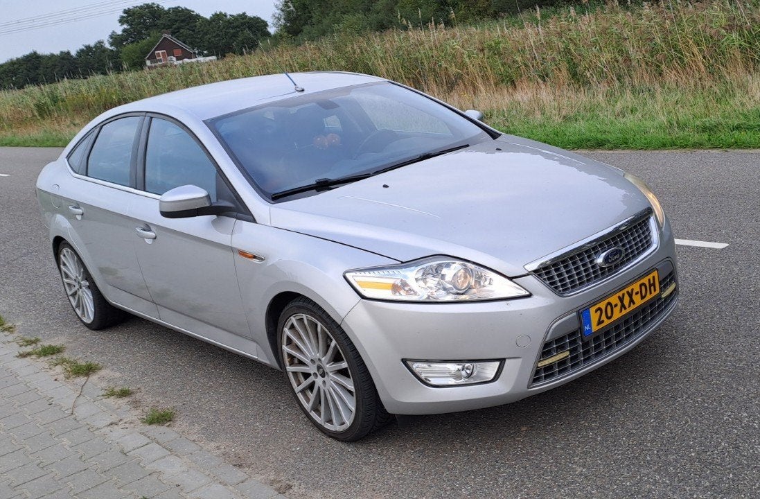 Ford Mondeo 2.5 20V 162KW 5D 2007 Grijs, Auto's, Voorwielaandrijving, 745 kg, 1800 kg, Mondeo