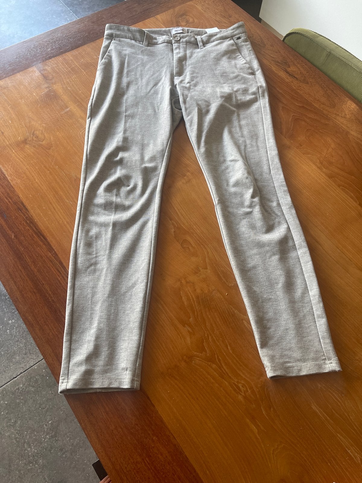 Only & Sons Heren Chino Broek - Maat 34/34, Kleding | Heren, Ophalen of Verzenden, Gedragen, Maat 52/54 (L), Grijs
