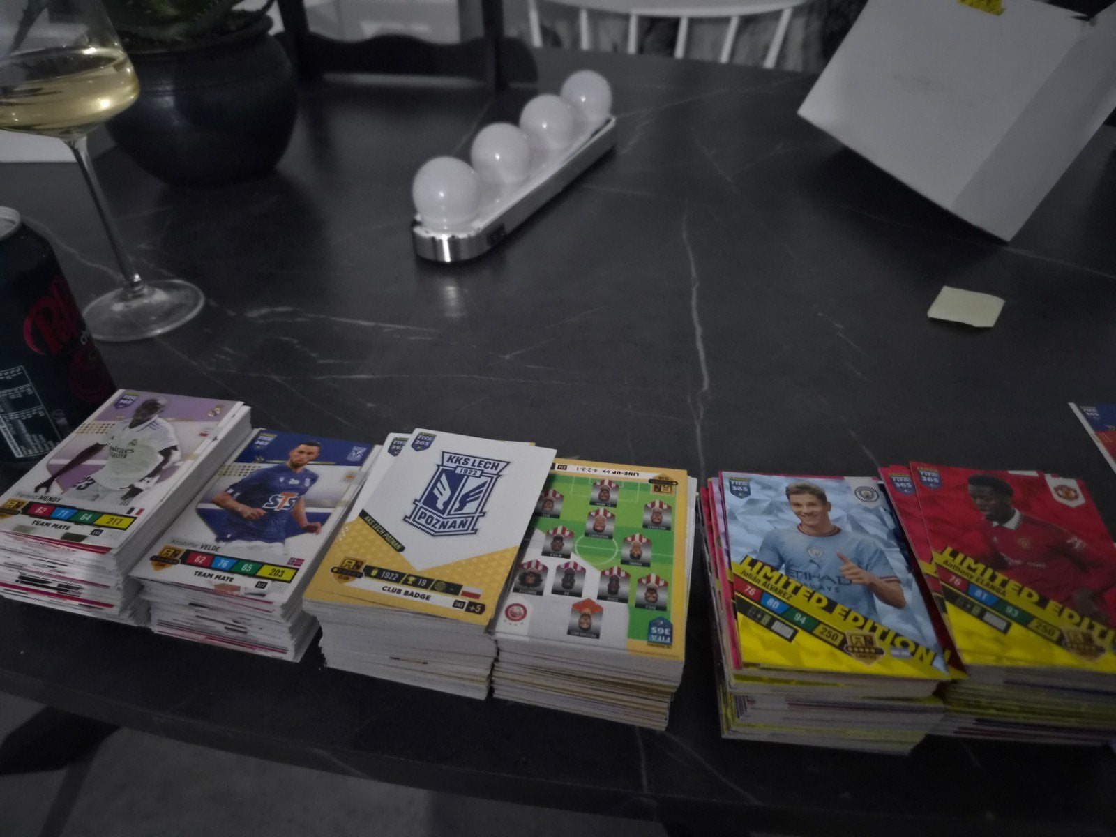 fifa 365 Adrenalyn XL 2023 Voetbalkaarten - bulk panini, Ophalen of Verzenden, Zo goed als nieuw, Buitenlandse clubs, Spelerskaart