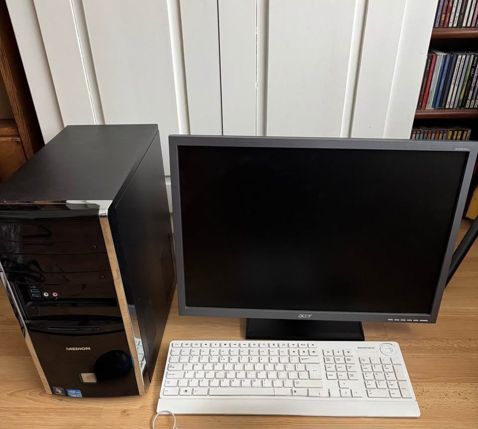 tekoop medion pc i7-2600@ 3.40 ghz met 8 gb 64 bit, Computers en Software, Desktop Pc's, Ophalen, 8 GB, Medion, Zo goed als nieuw