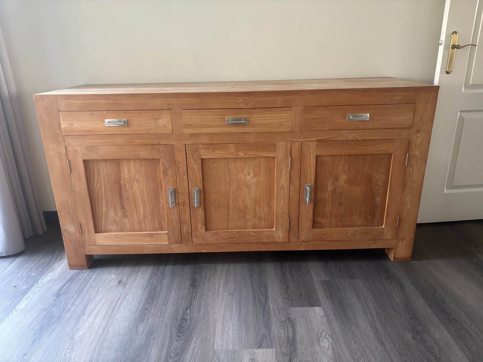 Massief houten dressoir met 3 lades en 3 deuren, Ophalen, Gebruikt, 150 tot 200 cm, Met lade(s)