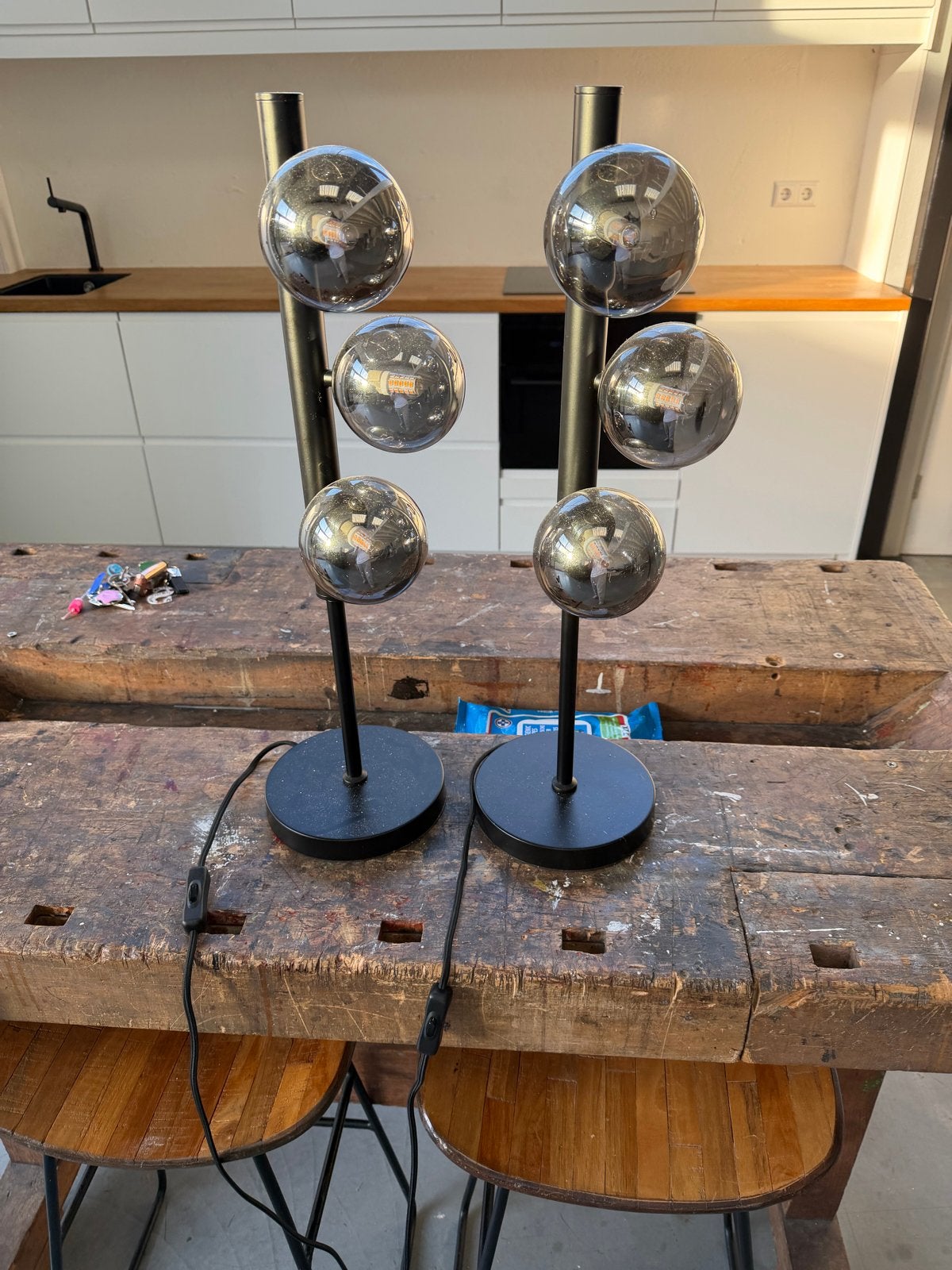 Set van 2 moderne tafellampen met 3 bollen per lamp, Ophalen, Met schakelaar, Gebruikt, Sfeerlamp