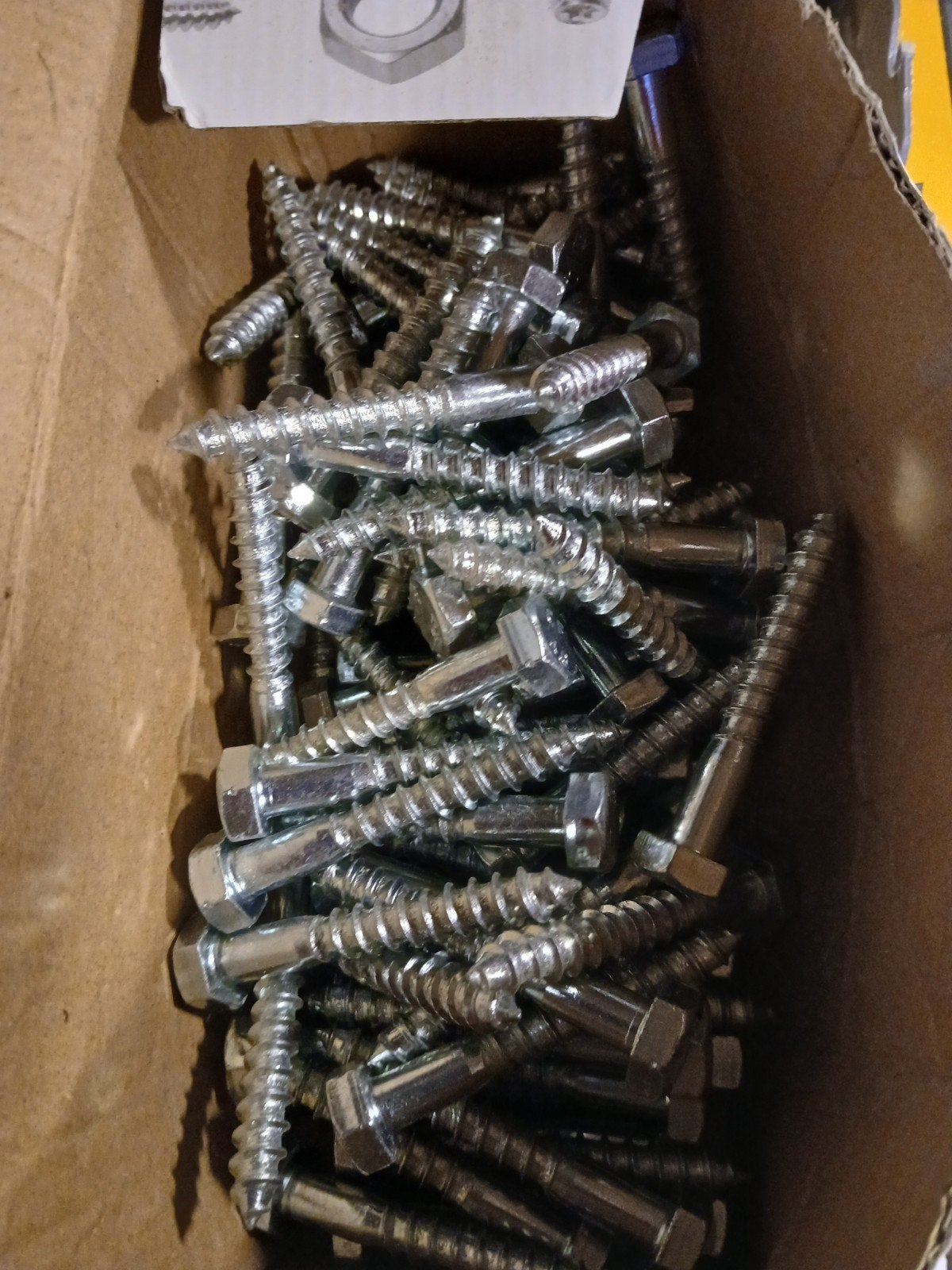 Houtdraadbouten verzinkt 10x70 mm 80 stuks - 100 stuks, Doe-het-zelf en Verbouw, IJzerwaren en Bevestigingsmiddelen, Ophalen of Verzenden