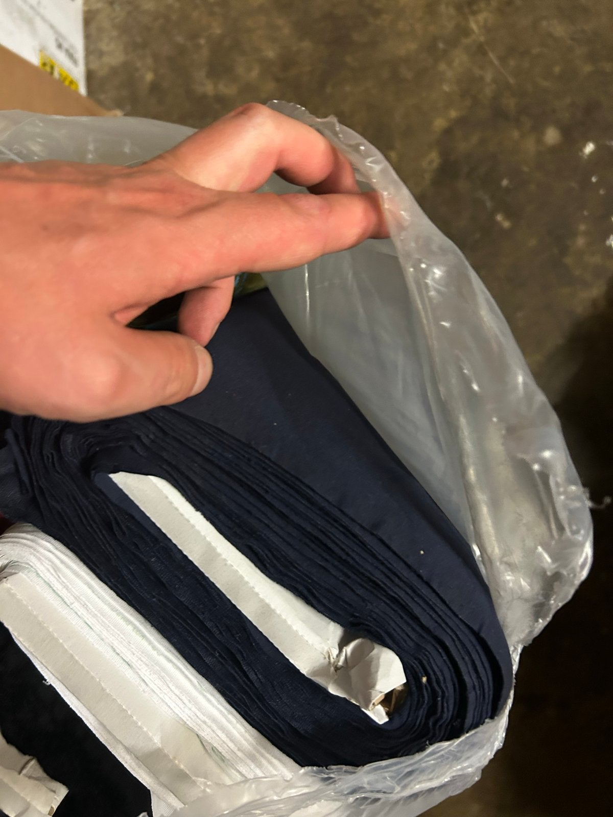 Partij nieuwe stof in diverse kleuren, Overige materialen, Meerkleurig, Ophalen of Verzenden, 30 tot 120 cm