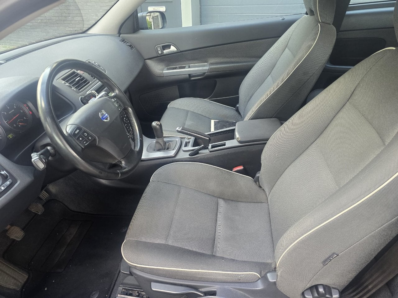 Volvo C30 1.6 D (bj 2007), Auto's, Gebruikt, 4 stoelen, Zwart, Origineel Nederlands