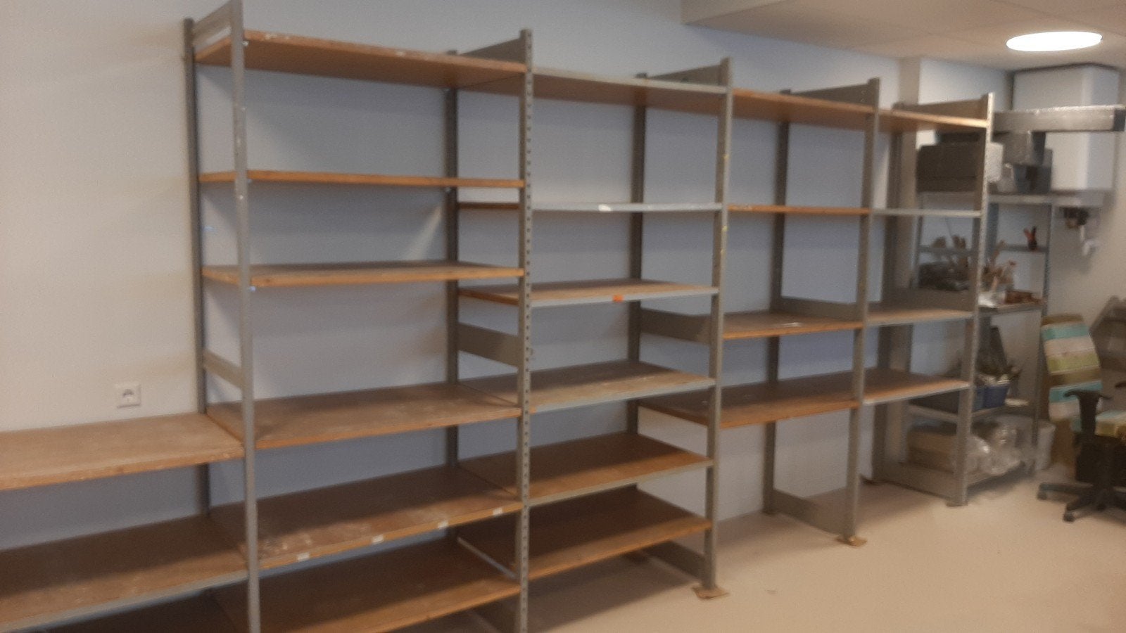 Stellingkasten, Ophalen, Gebruikt