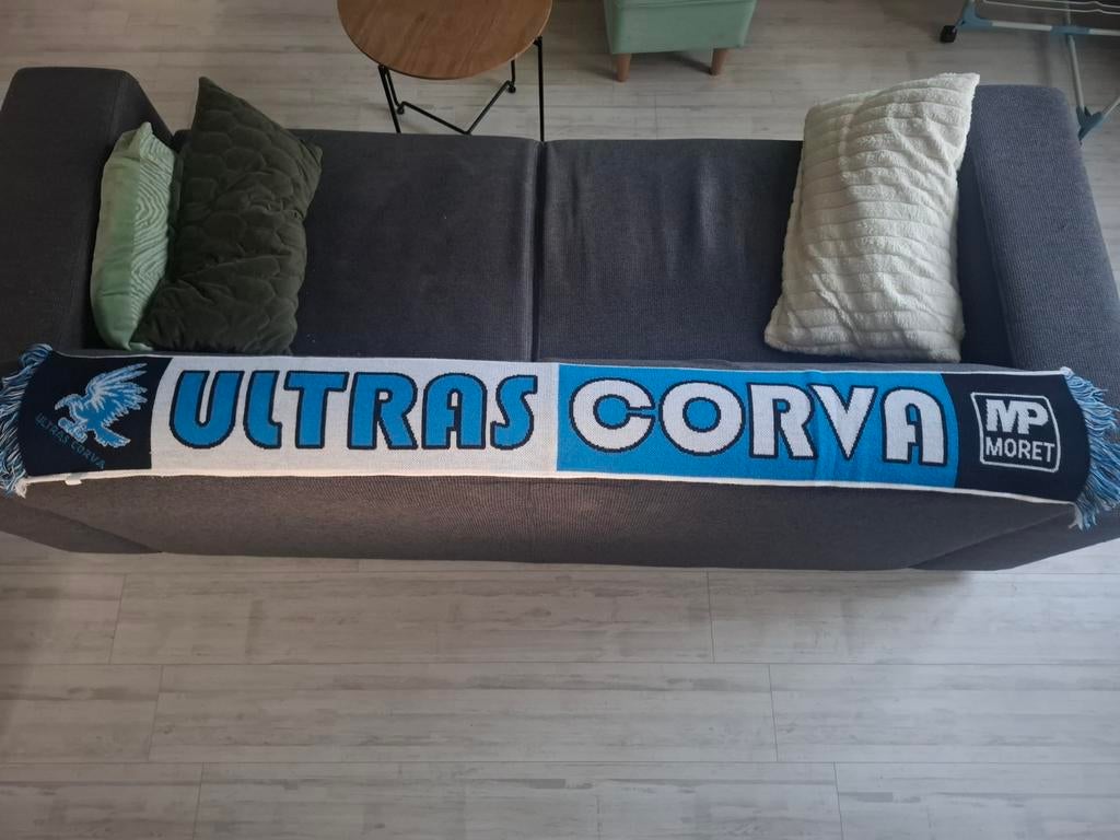 Ultras Corva sjaal - Voetbalfan accessoire, Ophalen of Verzenden, Zo goed als nieuw, Buitenlandse clubs, Vaantje of Sjaal