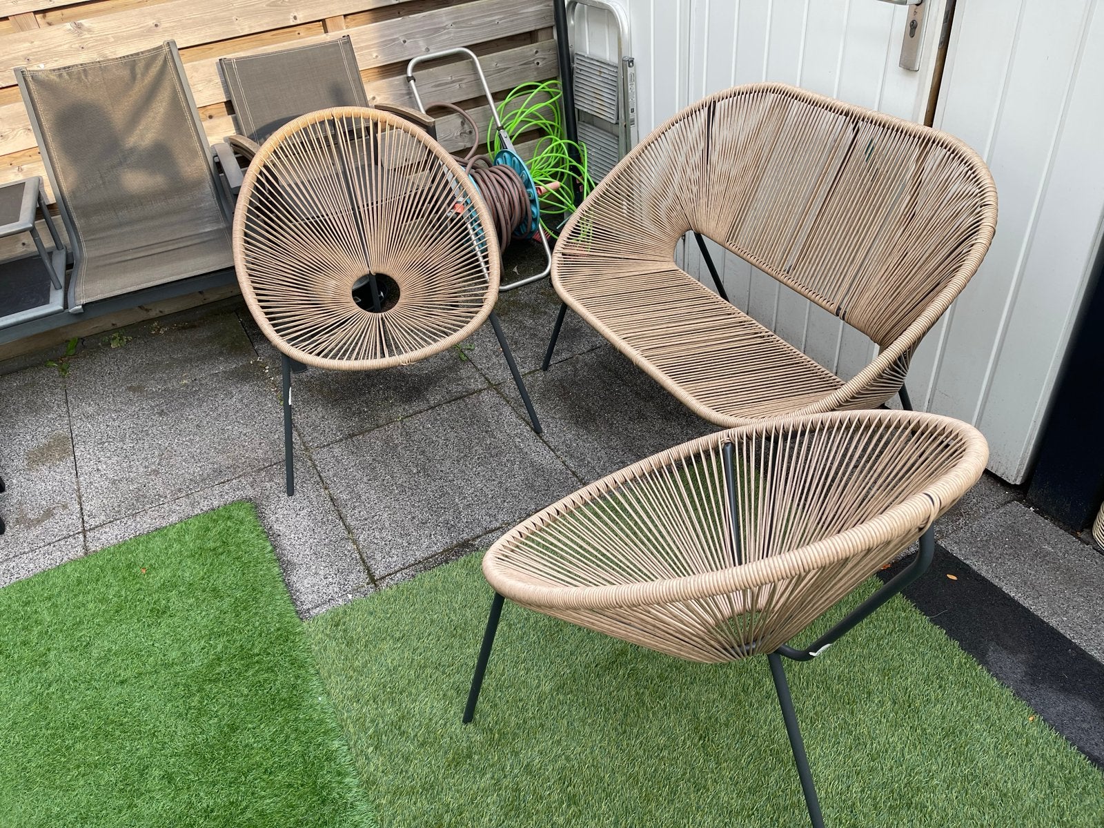 Nieuwe Tuinset: 2 Stoelen en 1 Bankje, Ophalen, 4 zitplaatsen, Kunststof, Nieuw