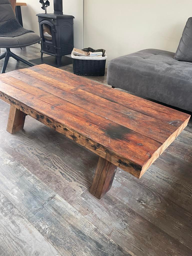 Zelfgemaakte robuuste tuin/salontafel - 135x60x40 cm, Huis en Inrichting, Tafels | Eettafels, Ophalen, Gebruikt, 100 tot 150 cm
