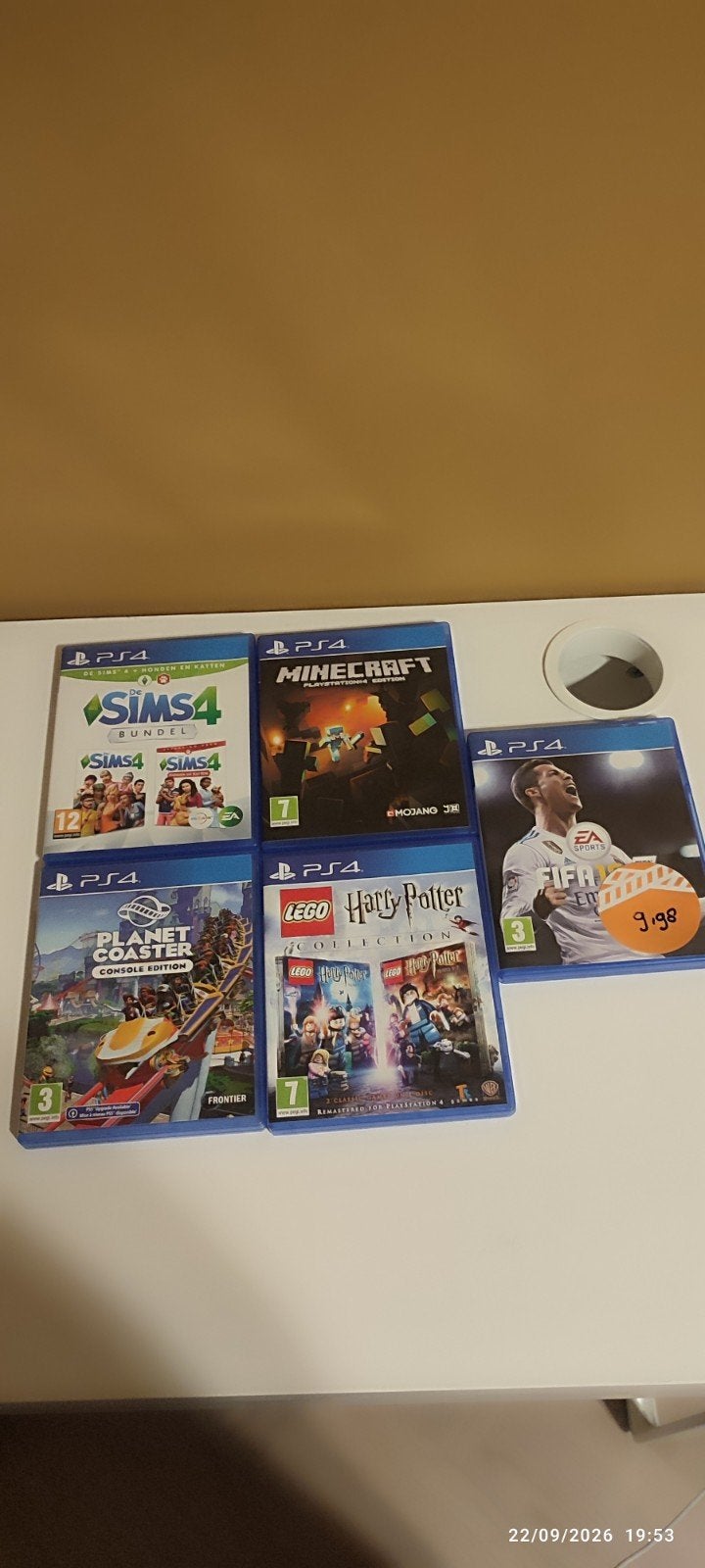 PS4 Games Bundel: De Sims 4, Minecraft, Planet Coaster, Lego, Overige genres, 1 speler, Ophalen of Verzenden, Zo goed als nieuw