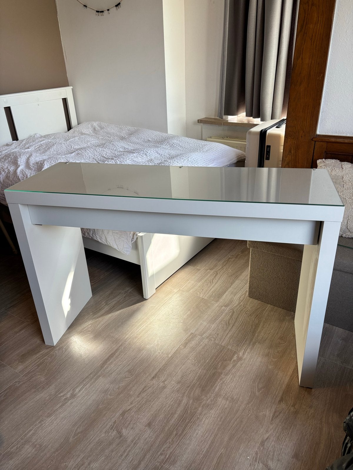 Ikea - malm toilettafel, Huis en Inrichting, Ophalen, Gebruikt, 100 tot 150 cm, Glas