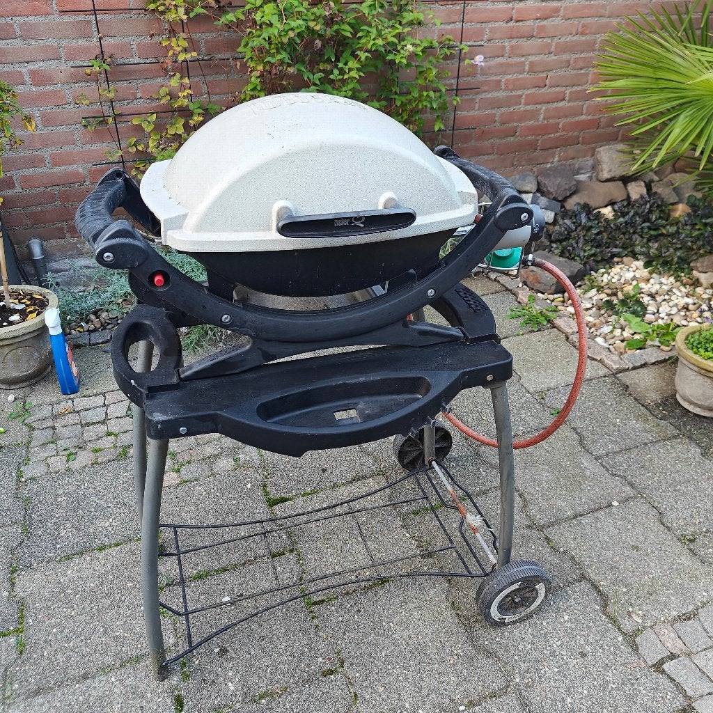 Foto 2 van Weber gas grill