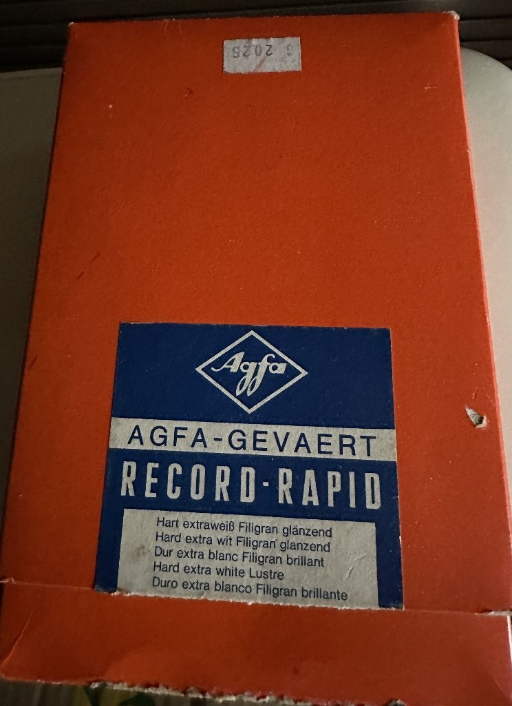 Agfa vintage foto papier record rapid 10,5 x 14,8 cm rrh119, Ophalen, Doka papier, Agfa, Glanzend
