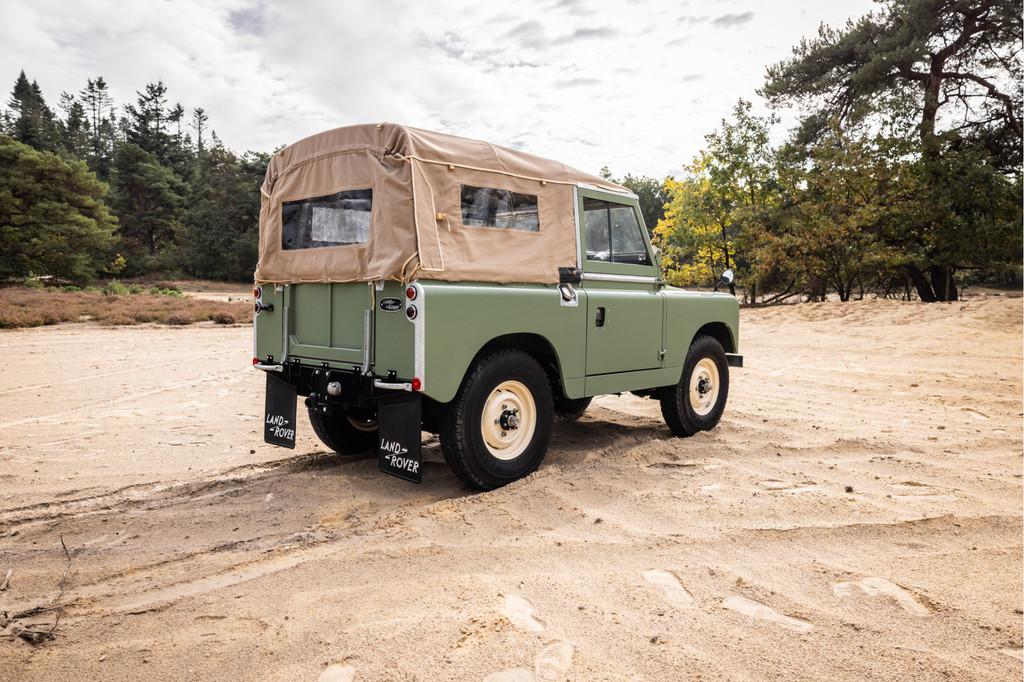 Land Rover 88 Series 2 Nieuwstaat volledig gerestaureerd, Auto's, 2286 cc, 7 stoelen, Bedrijf, Handgeschakeld