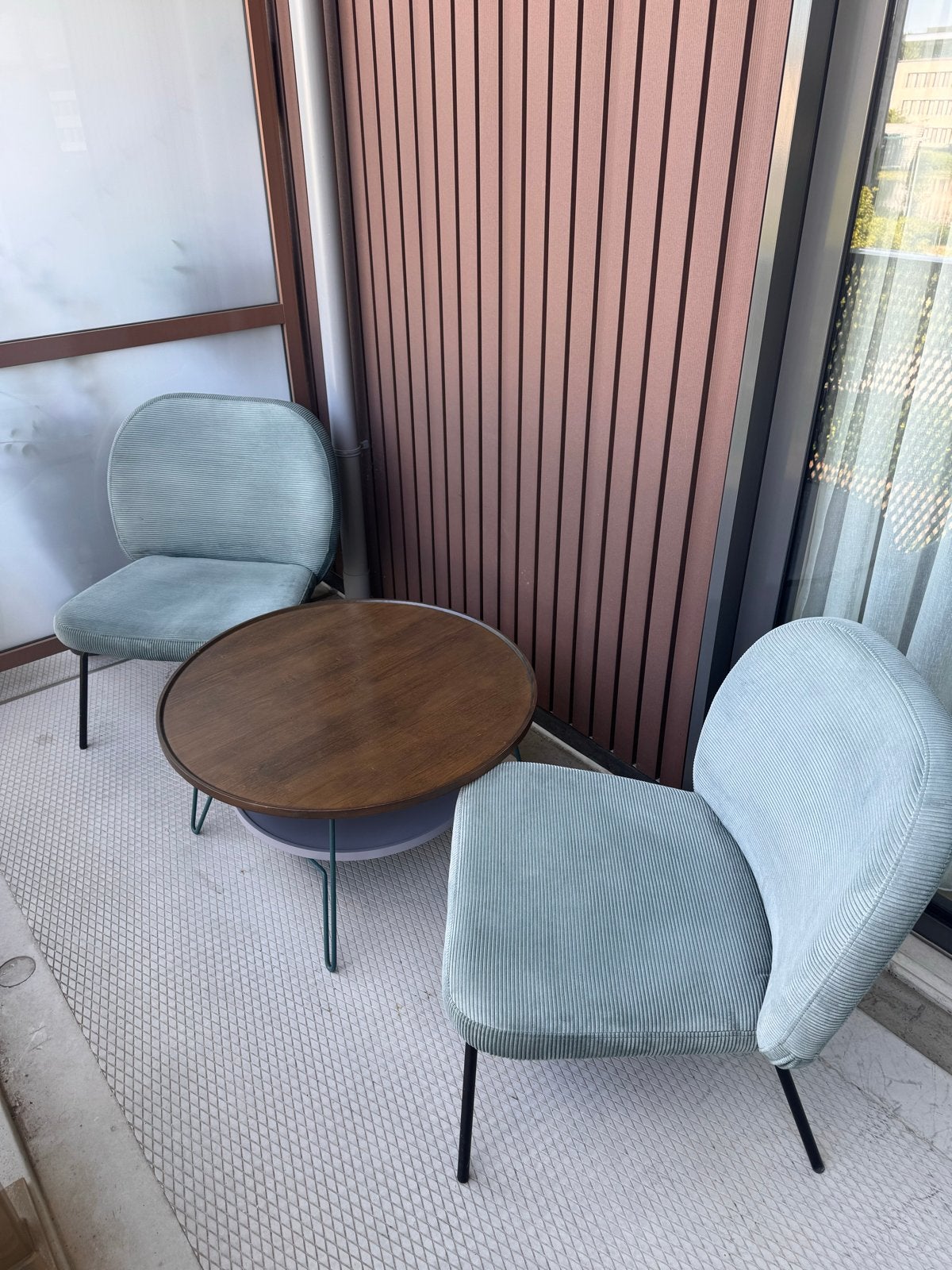 Balkonset: 2 stoelen en een tafel, Ophalen, Gebruikt, Hout