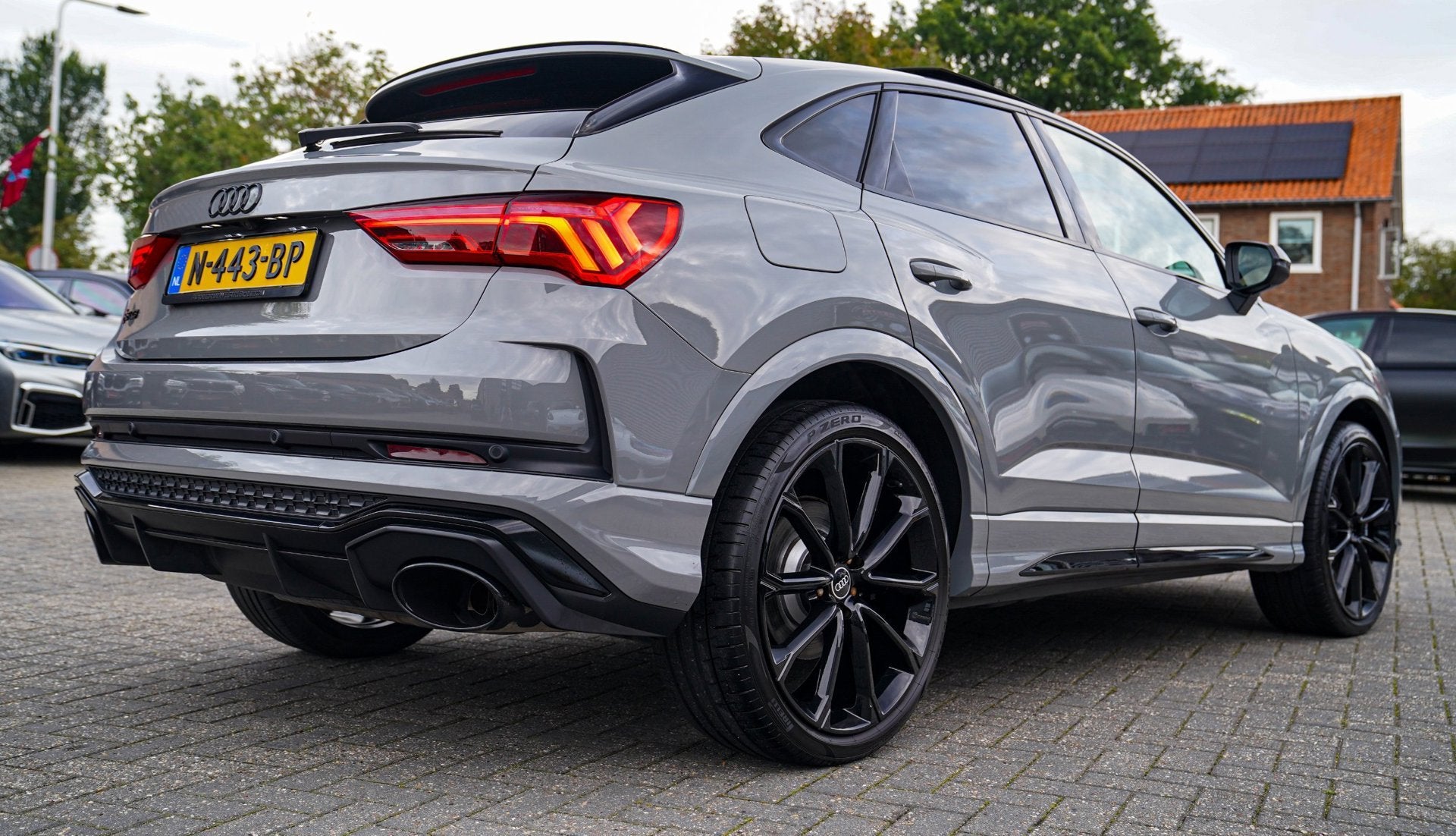Audi RSQ3 Sportback TFSI RS | Schuifdak | RS Zetels | Bang&O, Auto's, Automaat, Dealer onderhouden, Gebruikt, 1675 kg
