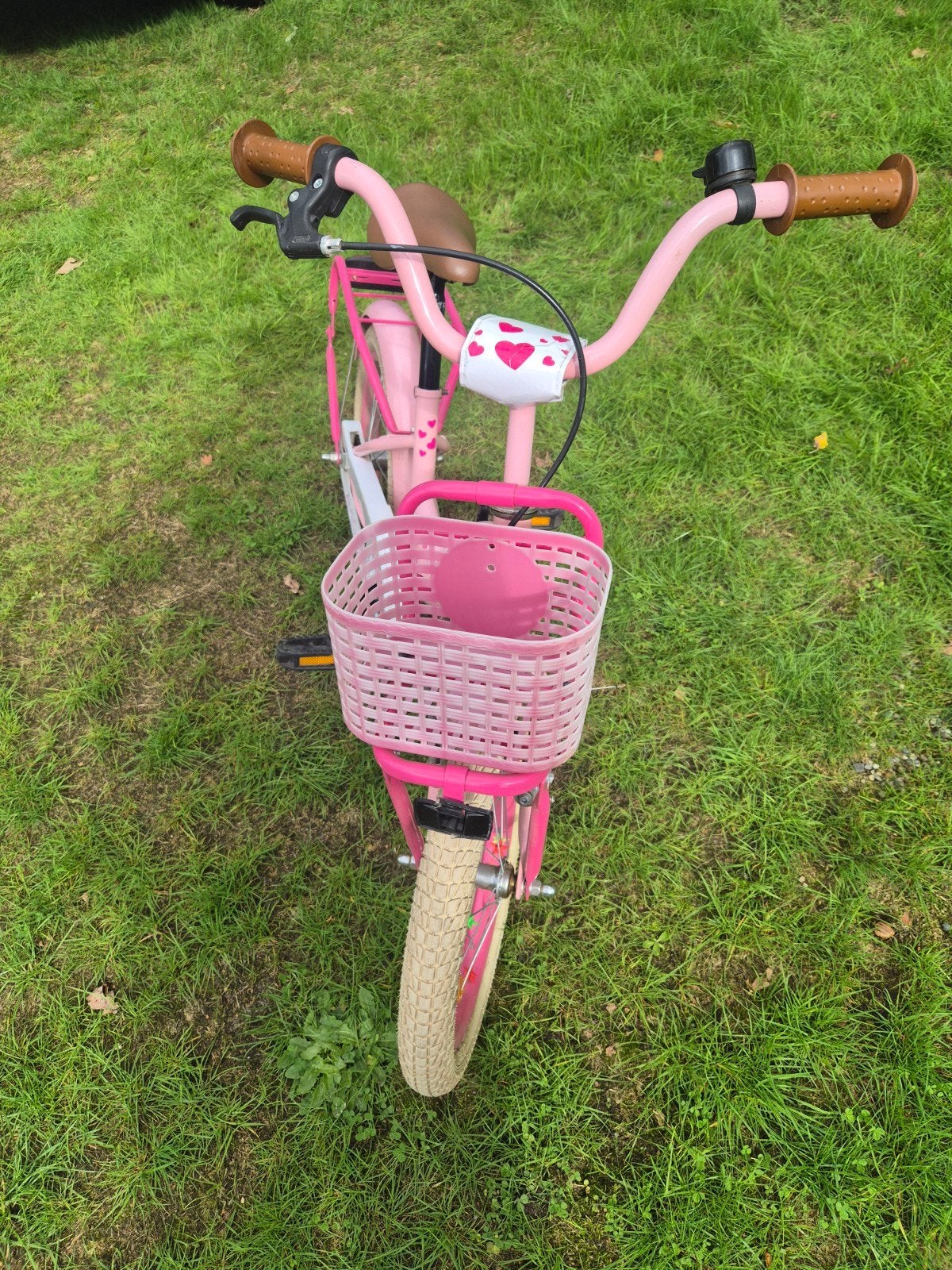 Meisjesfiets AMIGO Sweetheart 16inch Roze met mandje z.g.a.n, Fietsen en Brommers, Ophalen, Terugtraprem, 16 inch, Amigo