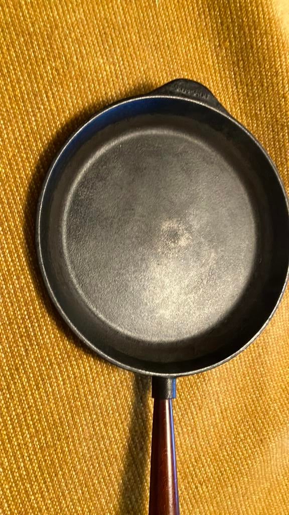 Gietijzeren Braadpan 28 cm, Gebruikt, Gietijzer, Ophalen of Verzenden, Keramische plaat