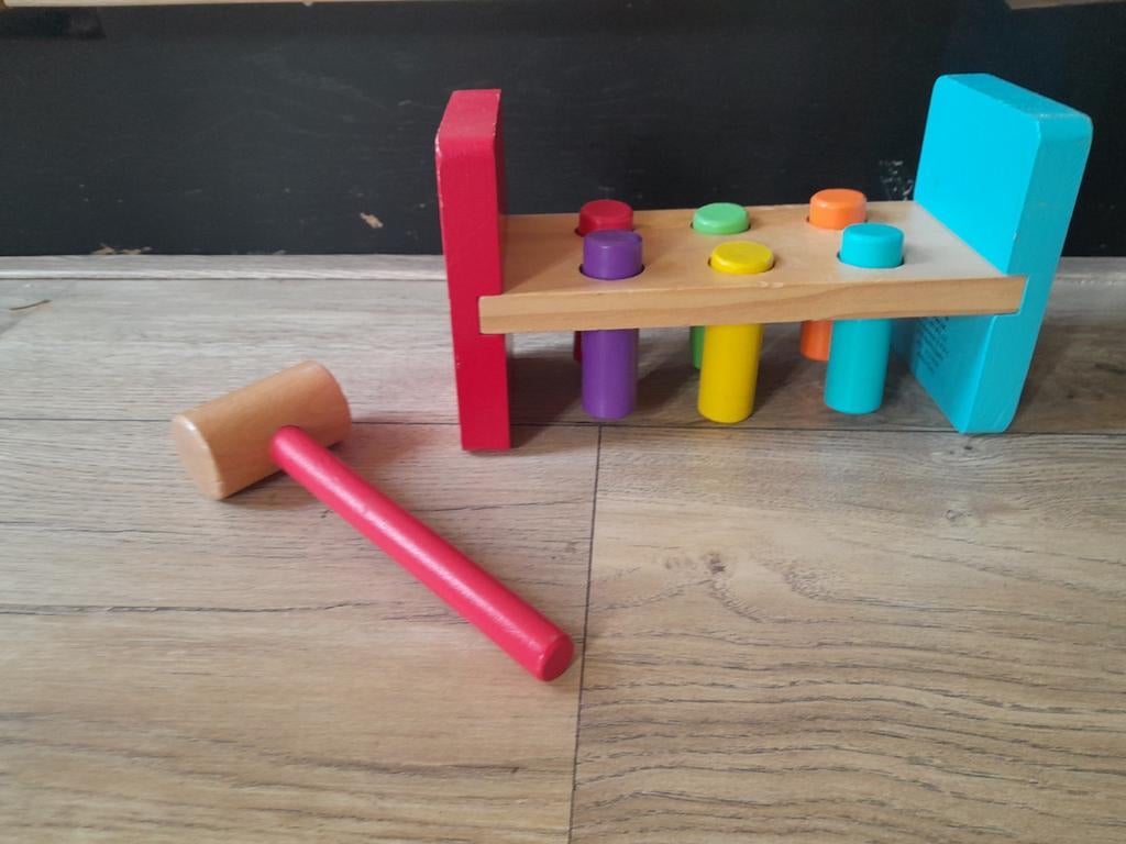 Hamertje tik, Ophalen