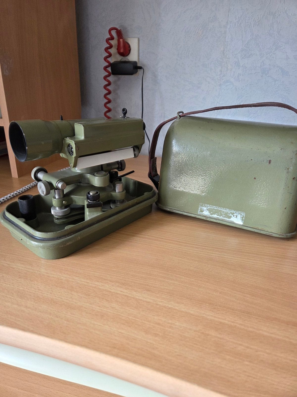 Wild Heerbrugg N2 Waterpasinstrument - 1963, Verzenden