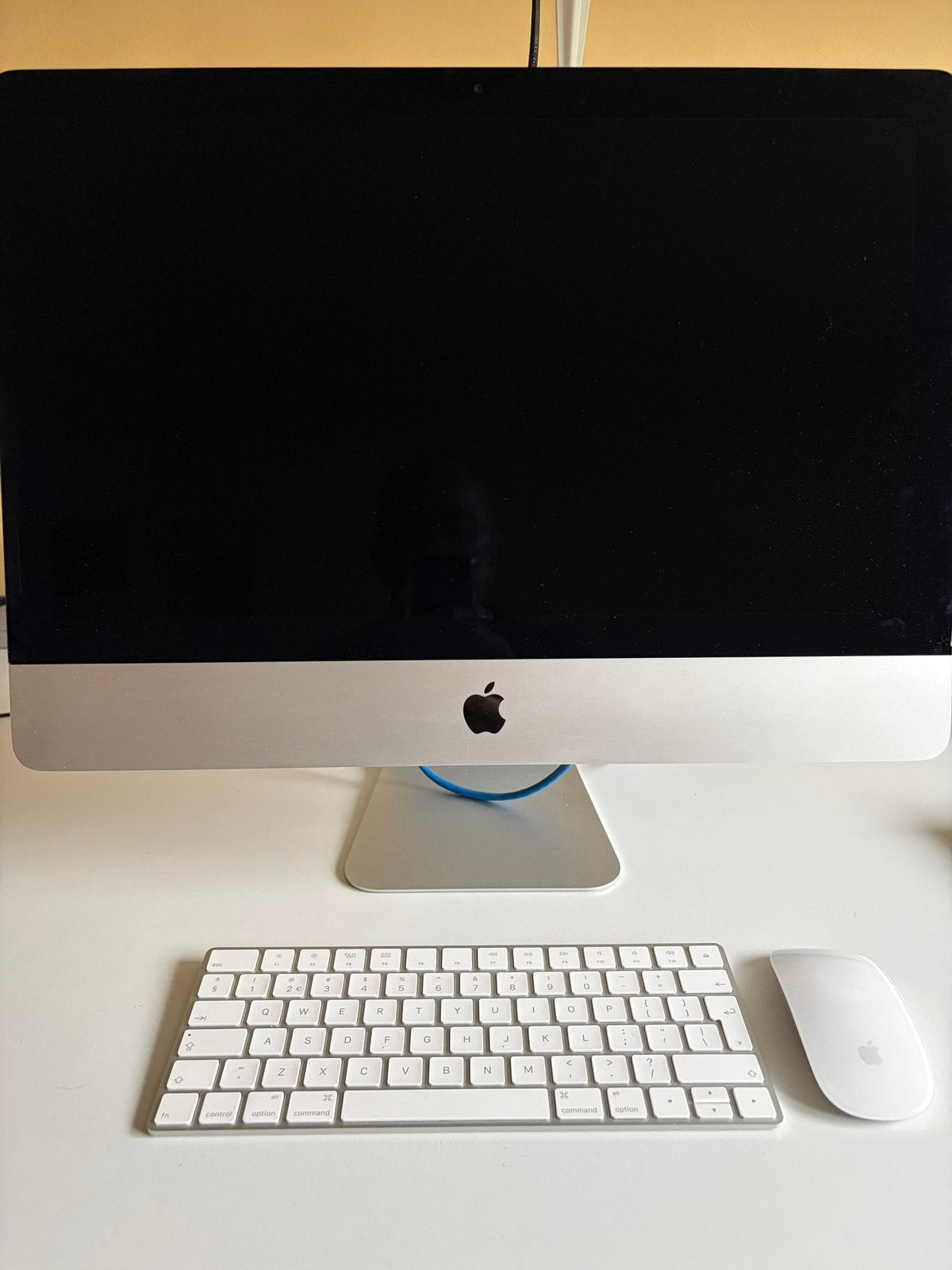 Te koop Imac 21.5 “ SSD 256 GB 8GB, Ophalen, Gebruikt, 2 tot 3 Ghz, IMac