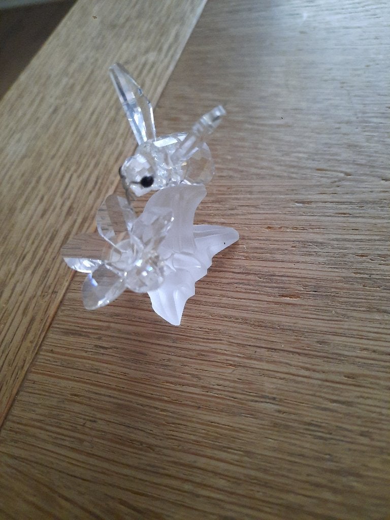 Swarovski. Bij met bloem, Verzamelen, Swarovski, Ophalen of Verzenden, Zo goed als nieuw, Figuurtje