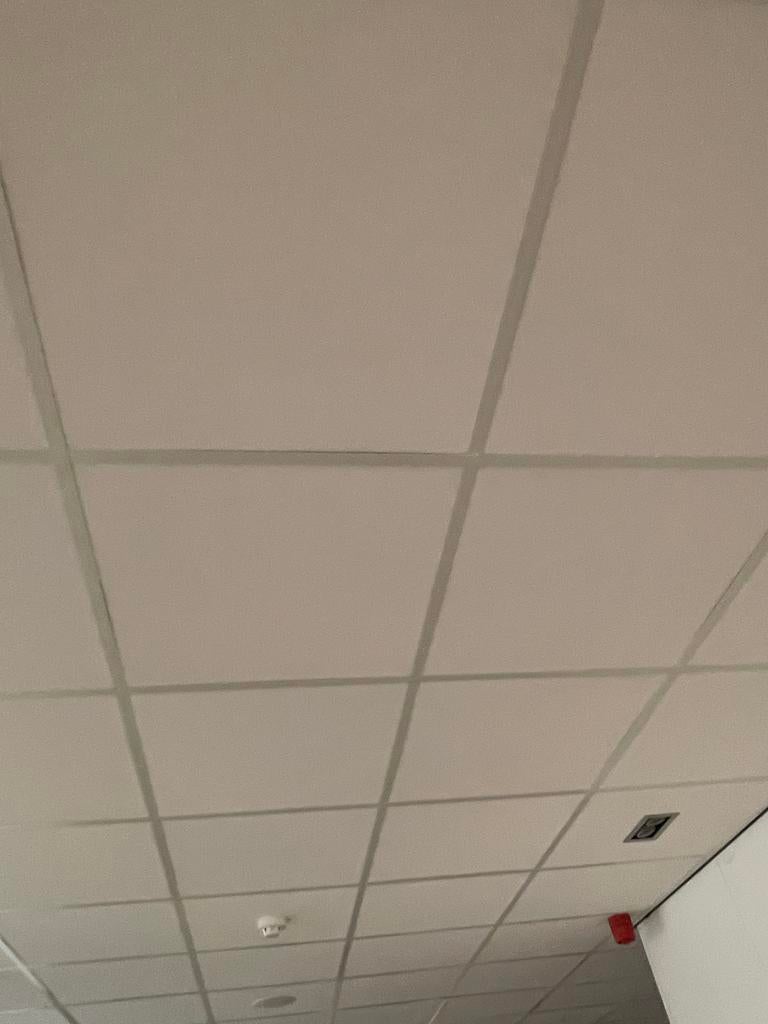Laatste 19 hele platen van Systeemplafond 60x60 met spots, Ophalen, Gebruikt, Minder dan 30 watt, Overige typen