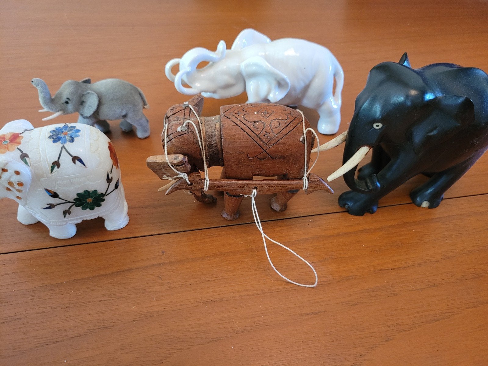 heel veel beeldje olifant hout echte steen glas porselein, Ophalen of Verzenden, Zo goed als nieuw, Dier