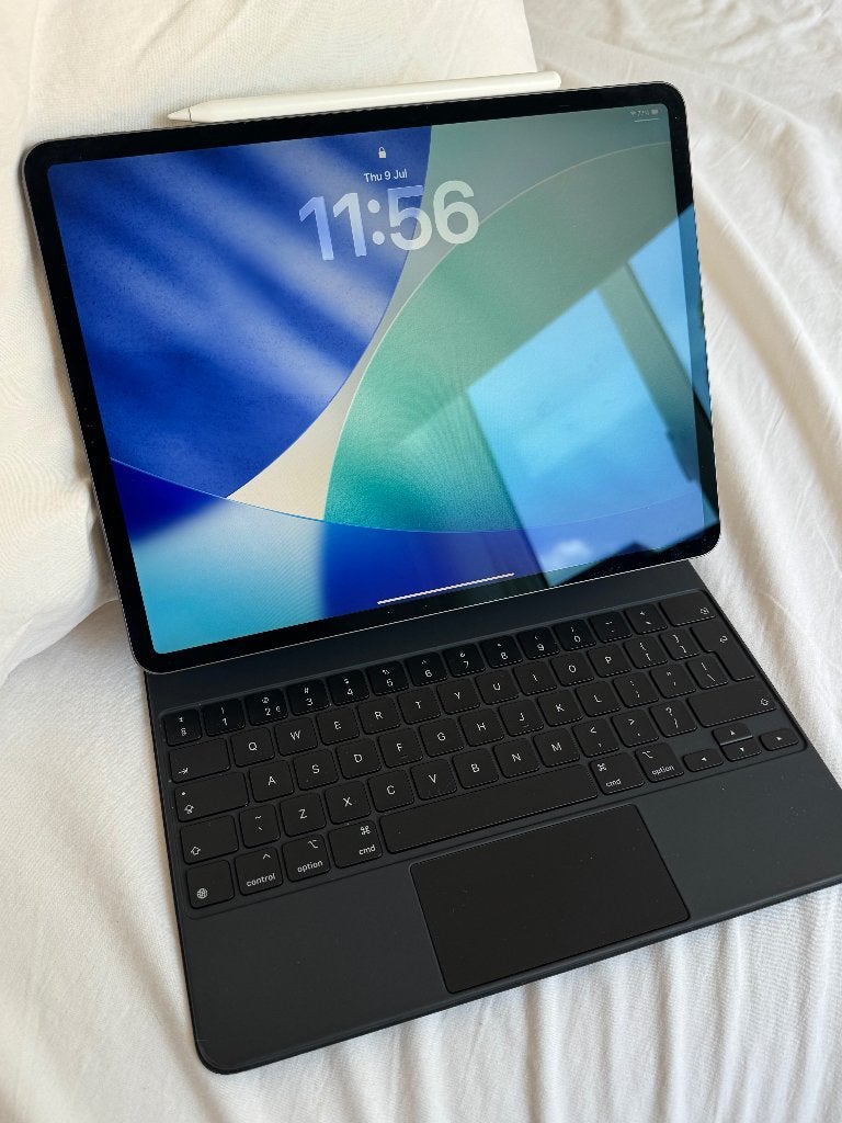 iPad Pro 12.9 inch 4e generatie Apple Pencil, Magic Keyboard, Computers en Software, Apple iPads, Ophalen, Gebruikt, Apple iPad