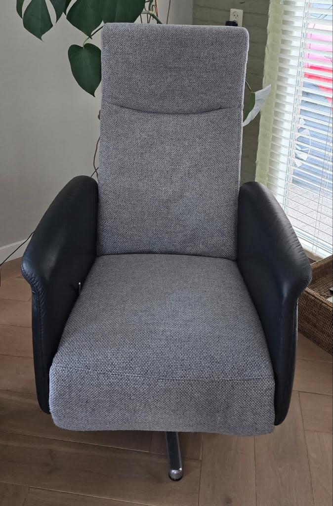 Comfortabele relaxstoel in goede staat, Ophalen of Verzenden, Gebruikt, Leer, 75 tot 100 cm