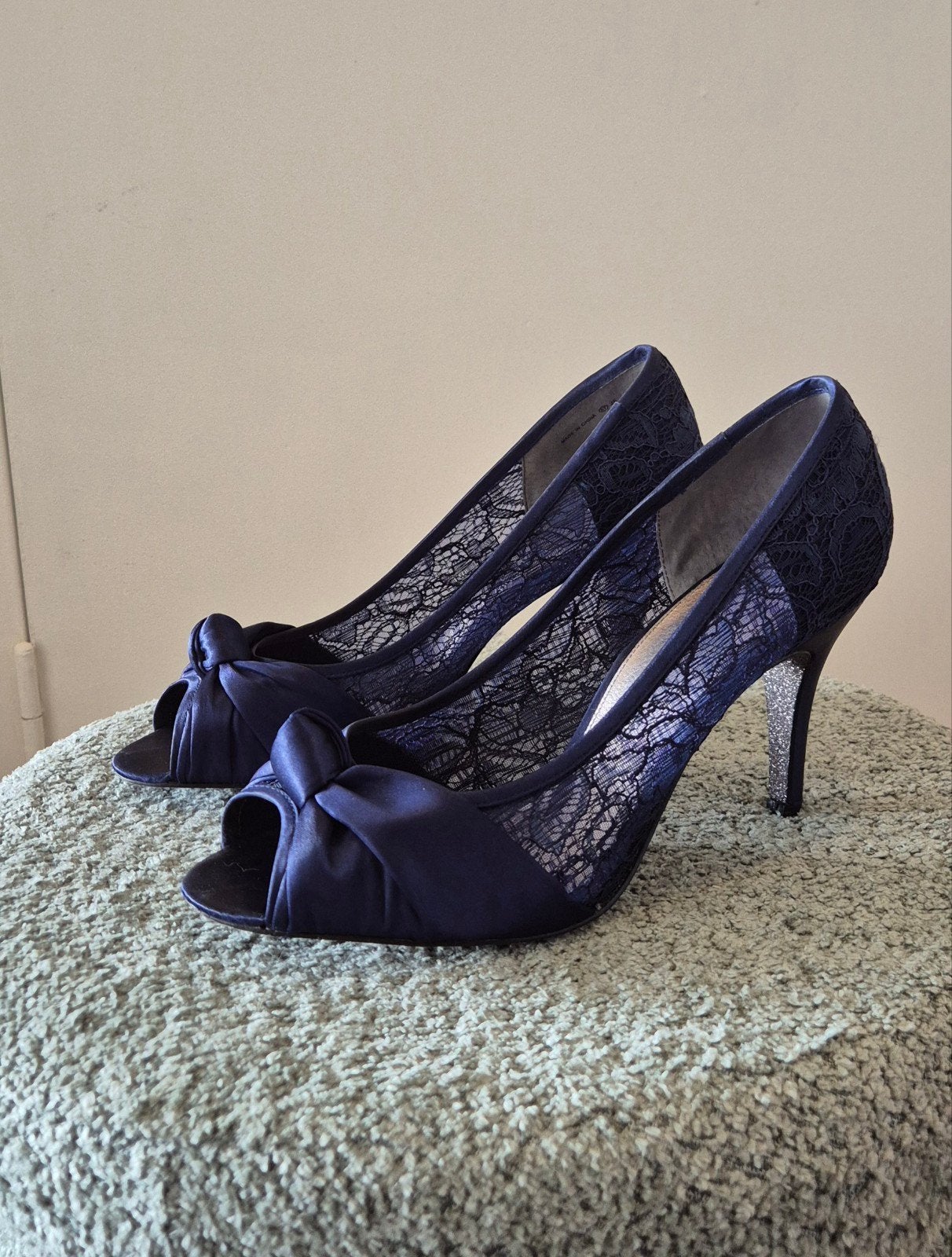 Pumps Adrianne Papell maat 43, Kleding | Dames, Pumps, Blauw, Ophalen of Verzenden, Adrianna Papell