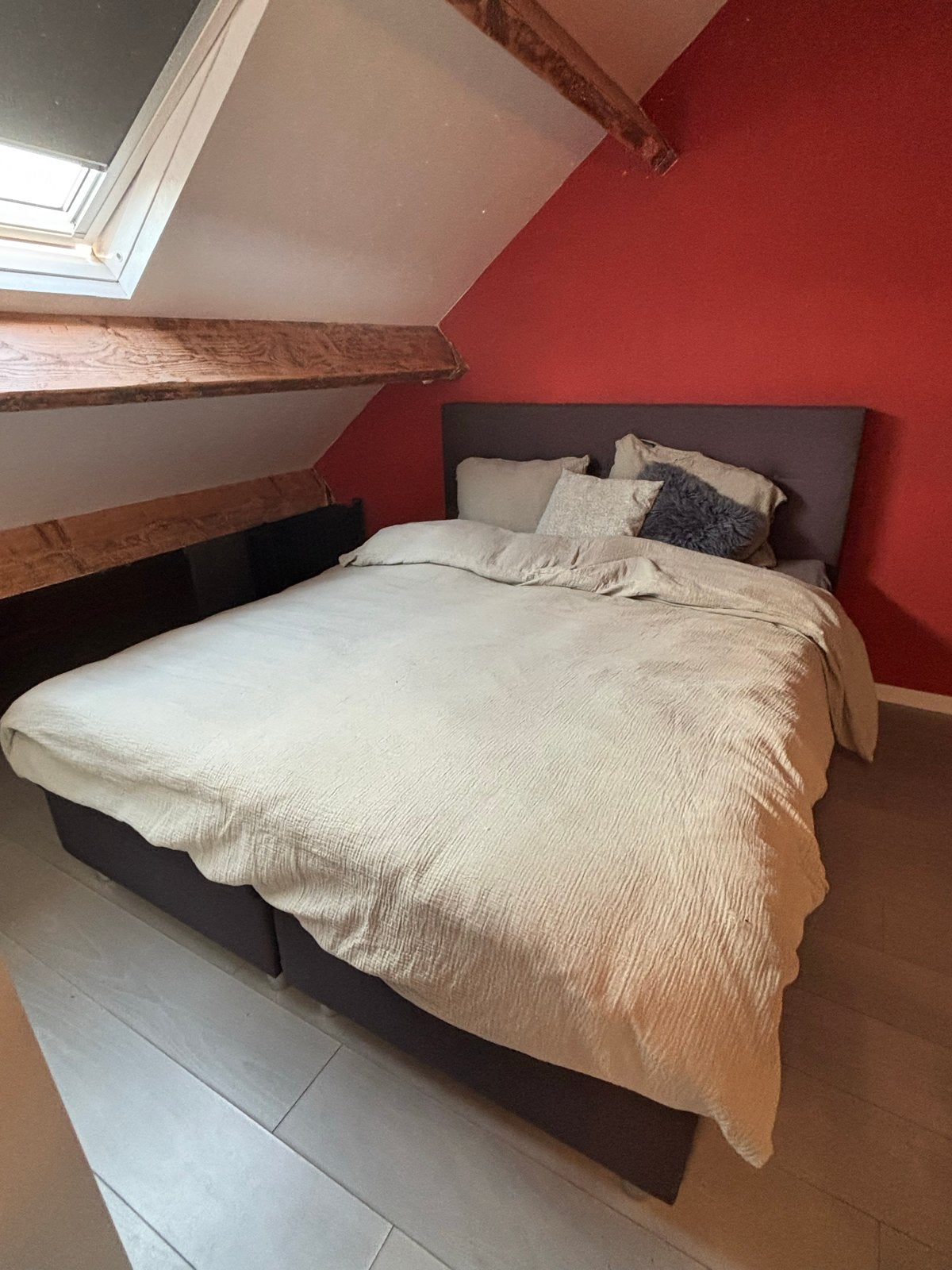 Tweepersoonsbed met matras en hoofdbord, Ophalen, Gebruikt, Tweepersoons, 200 cm