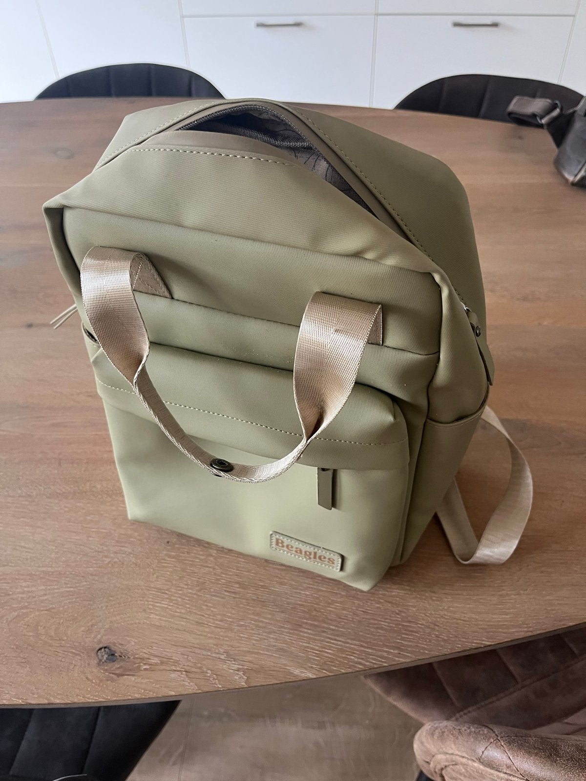 Beagles Originals Nara Rugzak Tablet - Taupe, 25 tot 40 cm, Zo goed als nieuw, Waterdicht, 30 tot 45 cm