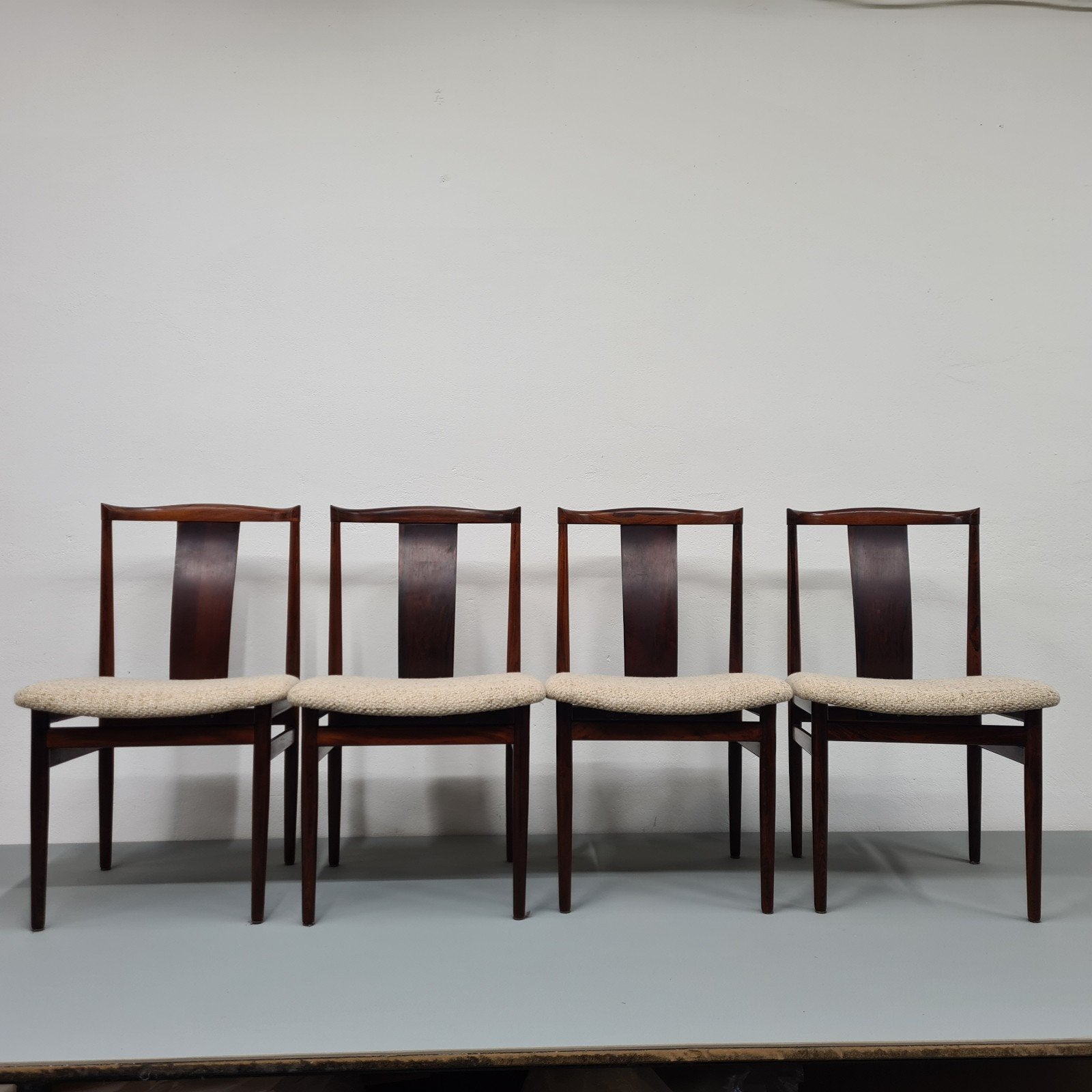 Henning Sørensen design stoelen, vintage, Deense retro, Ophalen, Zo goed als nieuw, Vier, Stof