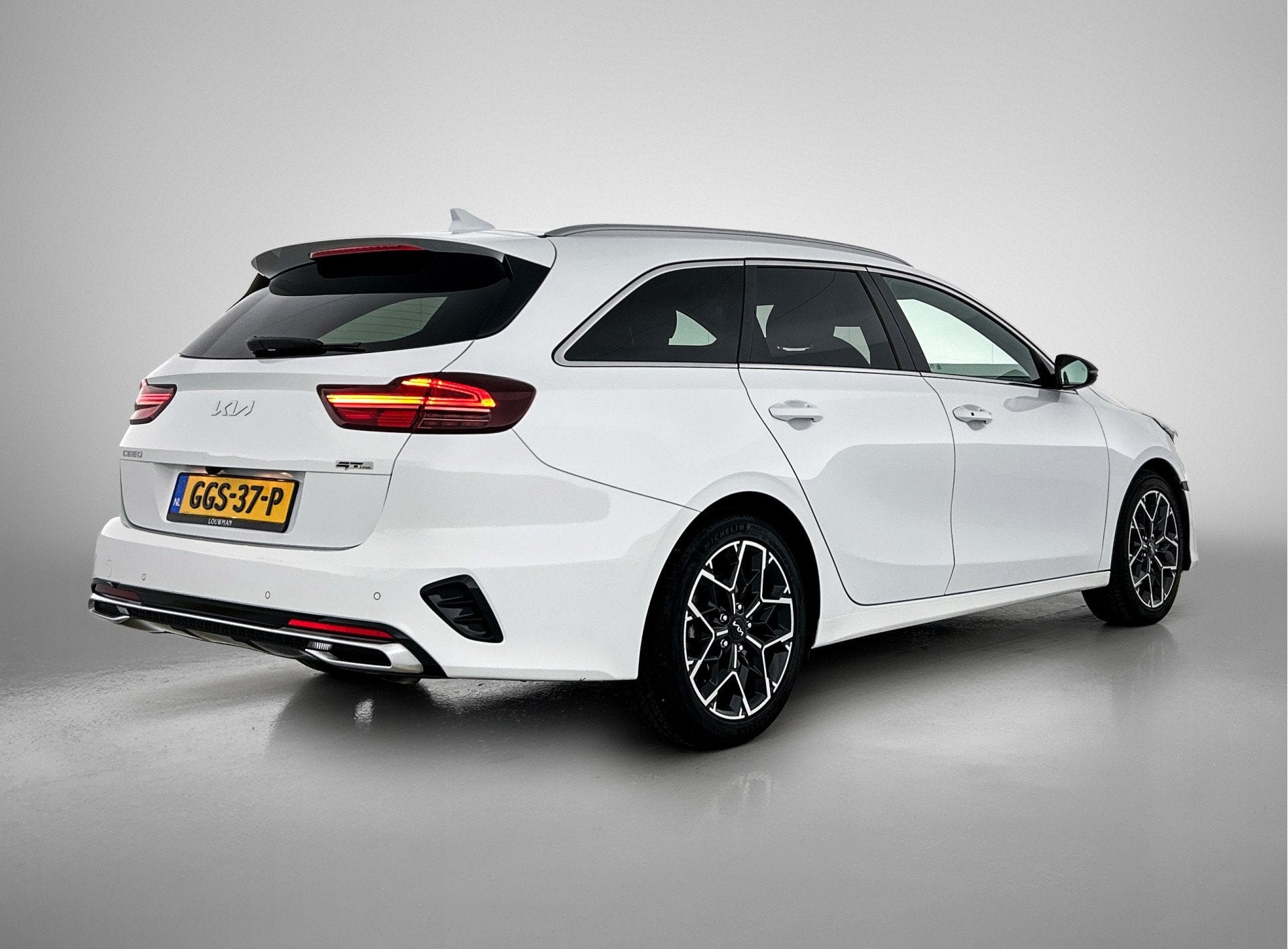 Kia Ceed Sportswagon 1.5 T-GDi GT-Line | Grote laadruimte |, Voorwielaandrijving, 12 maanden, Automatische klimaatregeling, 610 kg