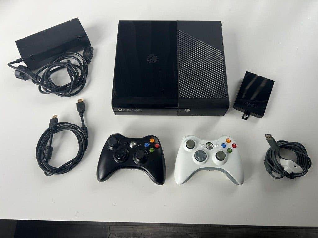 Xbox 360 E – Compleet pakket, Ophalen, Met kinect, 360 E, Met 2 controllers