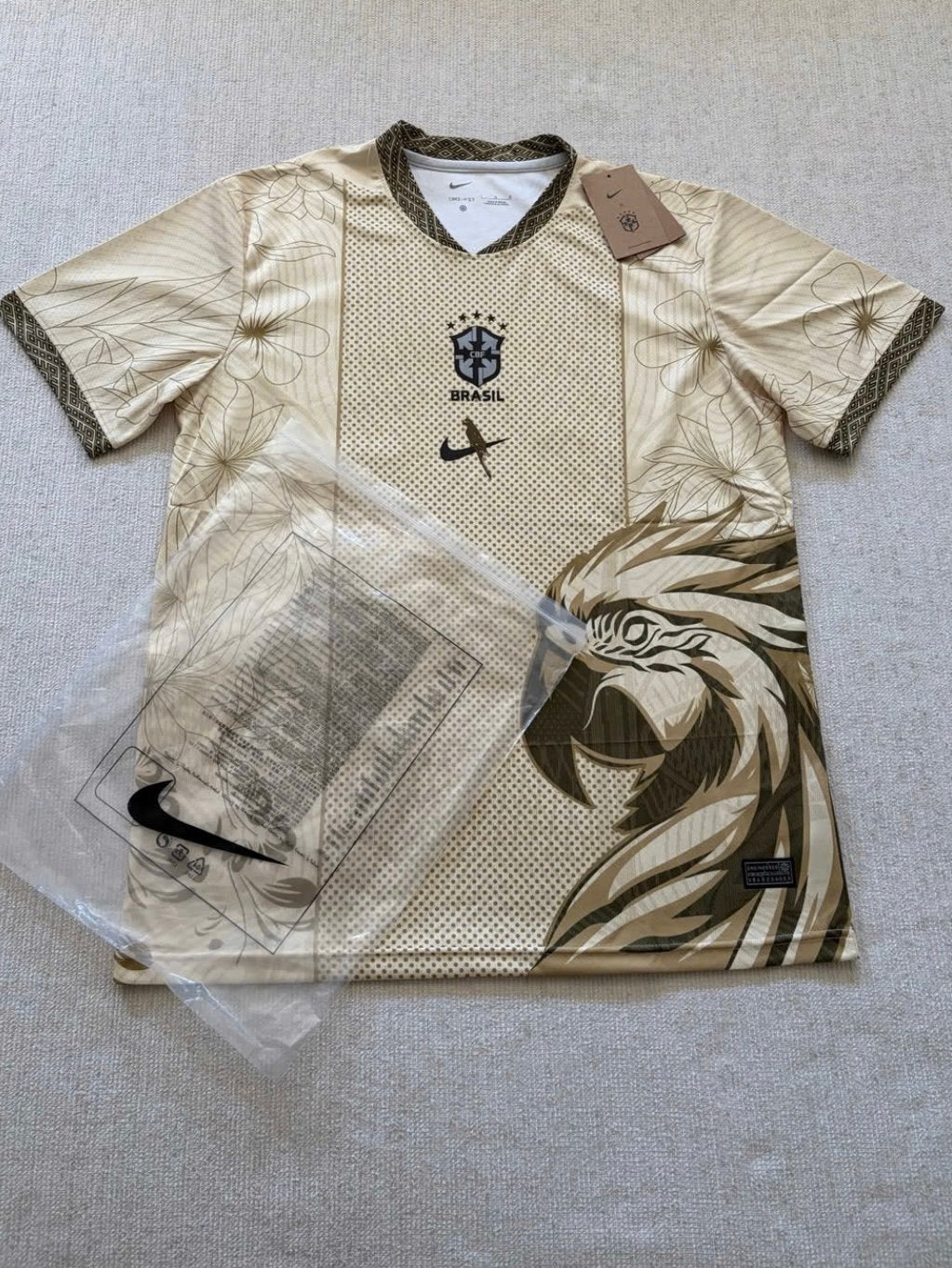 Brazil special jersey, Maat S, Ophalen of Verzenden, Nieuw, Shirt