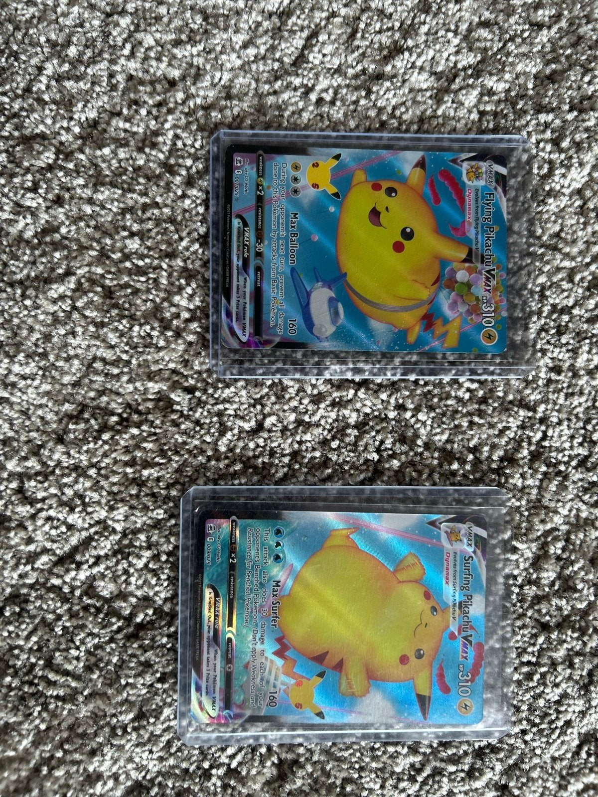 Pikachu VMAX (Flying & Surfing) Pokémon kaarten, Verzenden, Zo goed als nieuw, Losse kaart